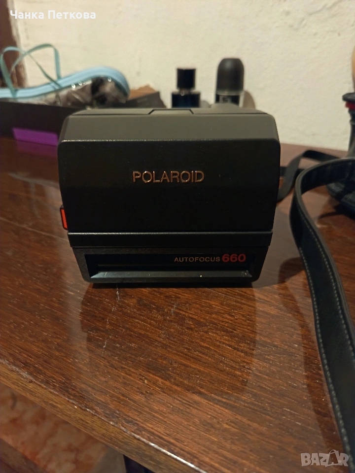 продавам стар фотоапарат с оригинален калъв (чанта) , снимка 1