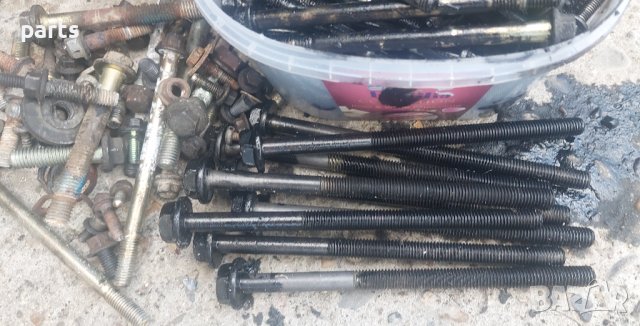 Болтове Двигател Комплект Форд Транзит - Мондеа - Ягуар X type N, снимка 2 - Аксесоари и консумативи - 42390652