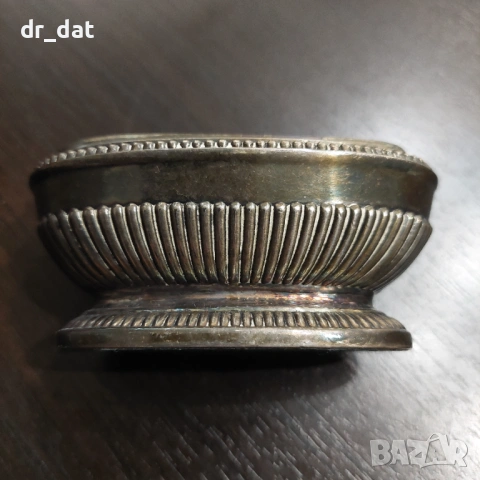 Посребрена основа на анкикварна запалка Ronson