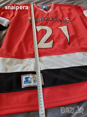 Колекционерска фланелка на Кевин Гарнет от Тимбъруулвс - 2001 година, снимка 3 - Фен артикули - 53891437