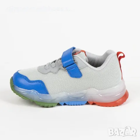 Детски светещи маратонки Avengers 25/32, снимка 2 - Детски маратонки - 50170192