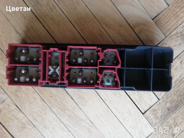 Бутони за volvo s40 i v40, снимка 2 - Части - 33842486