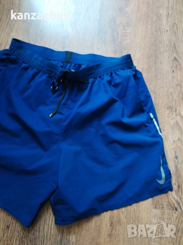 Nike M NK FLX STRIDE SHORT - страхотни мъжки шорти ХЛ, снимка 10 - Спортни дрехи, екипи - 50690996
