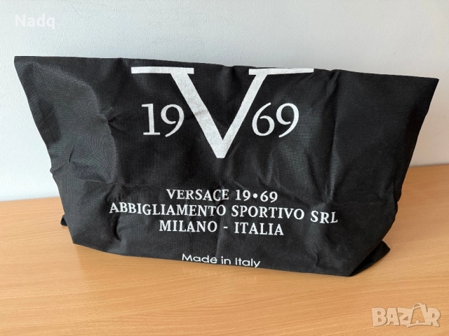 Оригинална дамска чанта Versace – естествена кожа, Made in Italy, снимка 11 - Чанти - 51989961