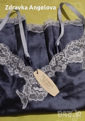 Сатенена нощница Victoria 'S Secret. Оригинална с етикет., снимка 17 - Нощници - 55536625