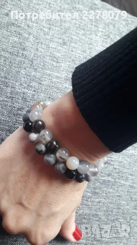 Гривни от лабрадорит, оникс и ивичест ахат - ръчна изработка, снимка 2 - Гривни - 49905793