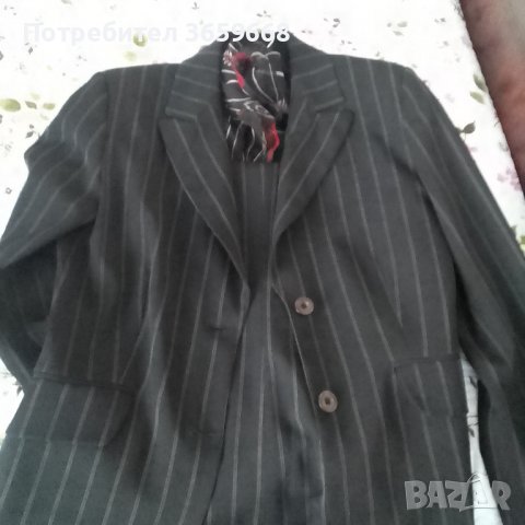 Дамски костюм, размер М, снимка 6 - Костюми - 40112258