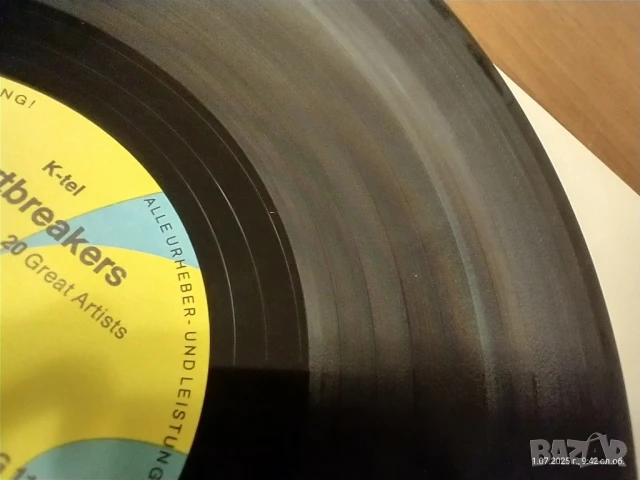 Оригинална винилова плоча – Heartbreakers (K-tel, Германия, 1977) , снимка 5 - Грамофонни плочи - 50868946