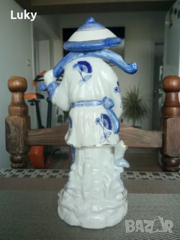 Антикварно предложение-Селски човек с кобилица., снимка 3 - Статуетки - 50407395