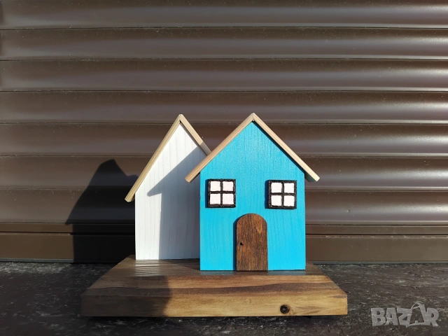 Дървена поставка за салфетки с две различни лица, снимка 2 - Декорация за дома - 54114747