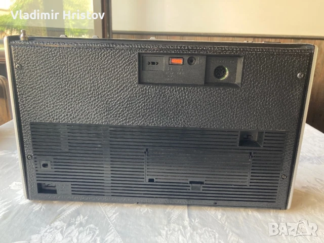 Grundig C6000, снимка 4 - Радиокасетофони, транзистори - 51294409