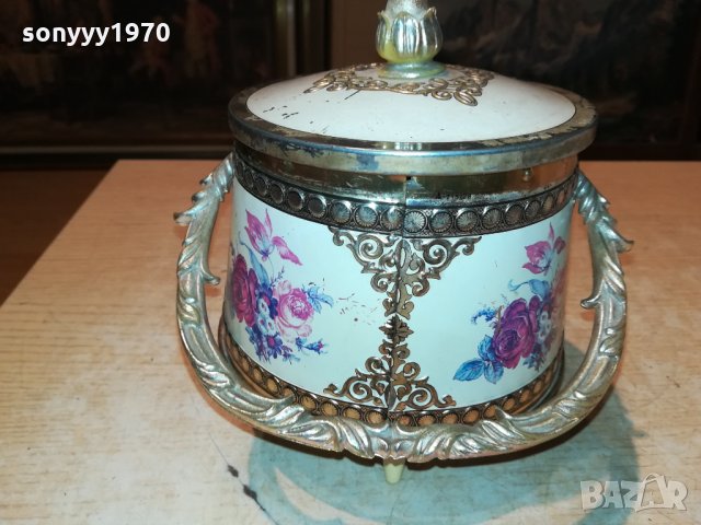 МЕТАЛНА КУТИЯ С КАПАК И ДРЪЖКА ОТ ФРАНЦИЯ 2609212010, снимка 3 - Антикварни и старинни предмети - 34261308