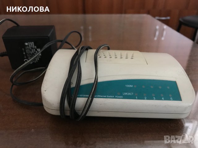 Безжичен адаптер wireless TP-LINK TL-WN и лот от 2 суича