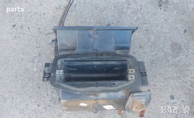 Корпус Парно Рено Клио 1 - Радиатор Парно Рено Клио 7700810269 N, снимка 2 - Части - 40274632