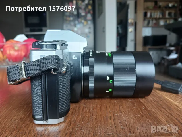 Фотоапарат Minolta X-300 и обектив Vivitar 135mm 1:2.8 Auto Telephoto, снимка 2 - Фотоапарати - 56243940