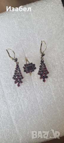 14 карата обеци и 8 карата пръстен с гранати