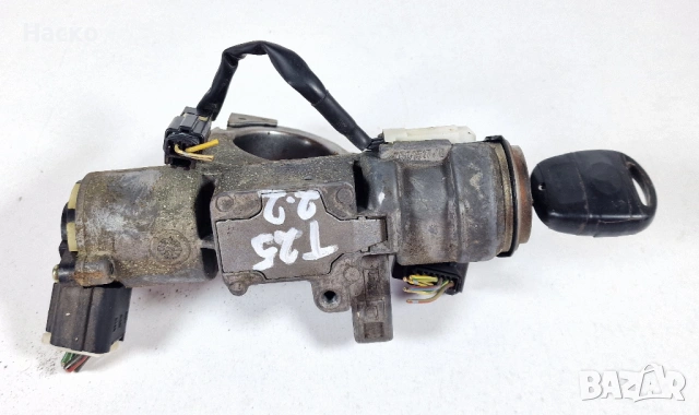 Контактен Ключ Патронник с Ключ и Клеморед Toyota Avensis T25 2.0 D4D Тойота Авенсис Т25 2003г-2008г, снимка 2 - Части - 53921833