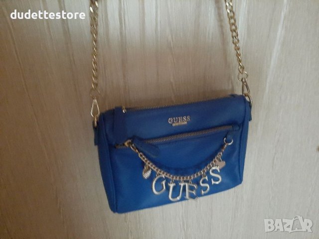 Оригинална чанта на GUESS синя, снимка 4 - Чанти - 37894340
