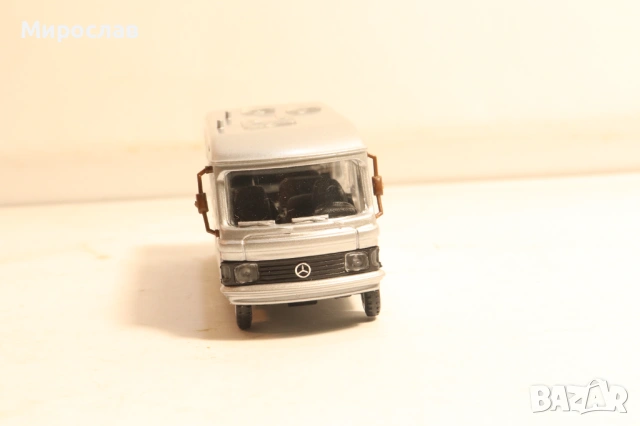 RIETZE H0 MERCEDES BENZ КЕМПЕР КАРАВАНА МОДЕЛ КОЛИЧКА, снимка 4 - Колекции - 54031038