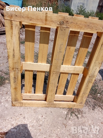 Продавам палети 