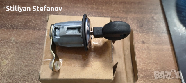 Ключалка с ключ за Xsara Picasso Ксара Пикасо