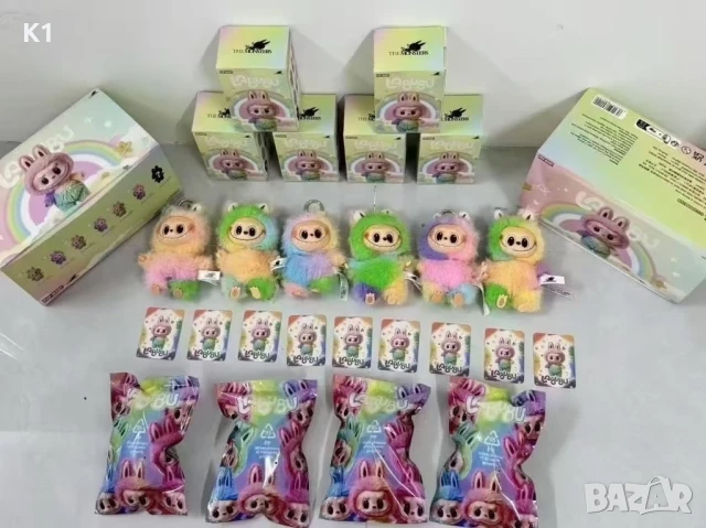 Лабубу 4 серия, играчка Labubu V4