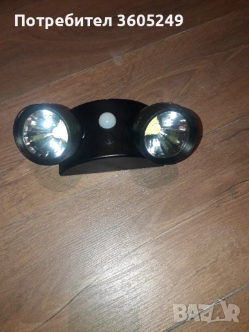 лампа със сензор, снимка 3 - Лампи за стена - 51966613