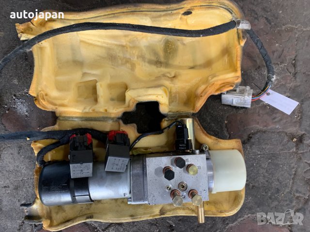 Заден капак , таван и хидравлична помпа таван Peugeot 206 CC, снимка 13 - Части - 38461759