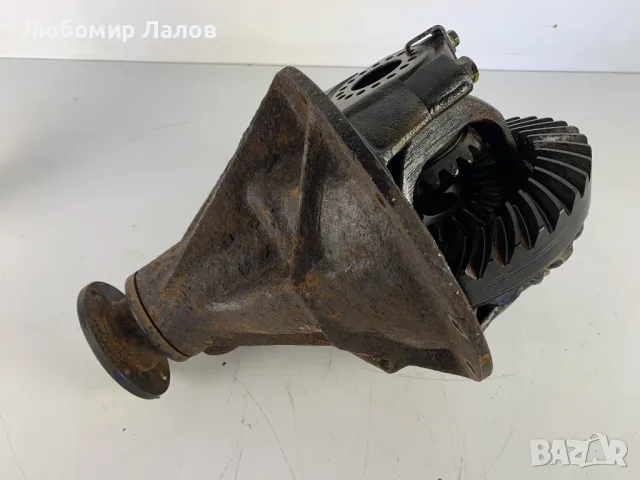 Заден диференциал Mitsubishi Pajero II (82-91)г. 3.0i 150к.с. , снимка 2 - Части - 50071716