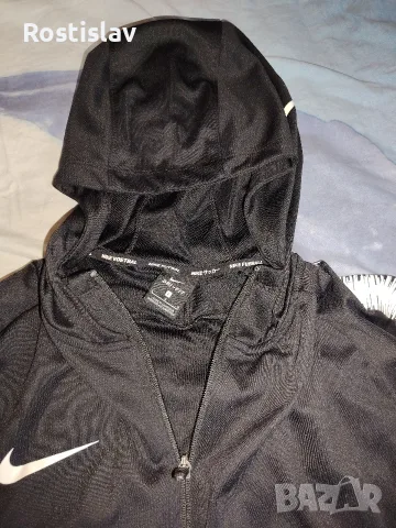 Nike оригинално мъжко горнище , снимка 2 - Спортни дрехи, екипи - 56507416