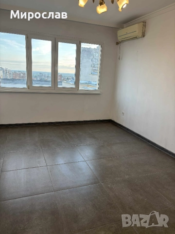 Продавам 3-стаен апартамент, снимка 2 - Апартаменти - 52740141