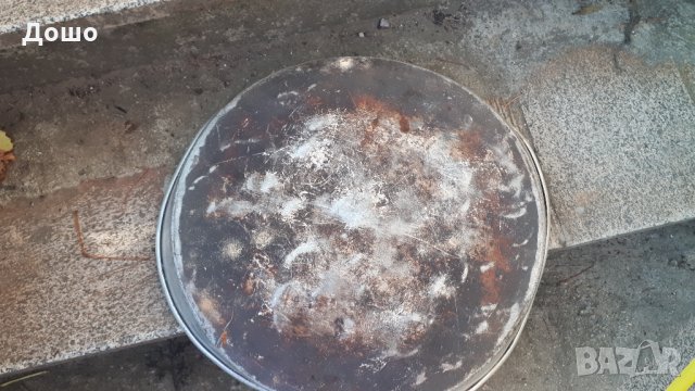 Стара алуминиева голяма тава 41см. диаметър, снимка 2 - Съдове за готвене - 29547645