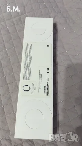 Apple watch SE 2020, снимка 8 - Смарт часовници - 56246523