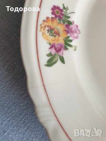 Порцеланово българско плато, снимка 3 - Чинии - 35522979