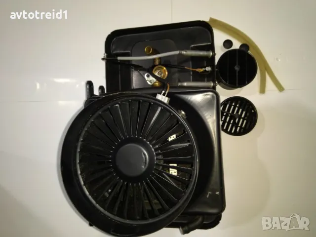 Продавам радиатор парно УАЗ, снимка 10 - Части - 48004730