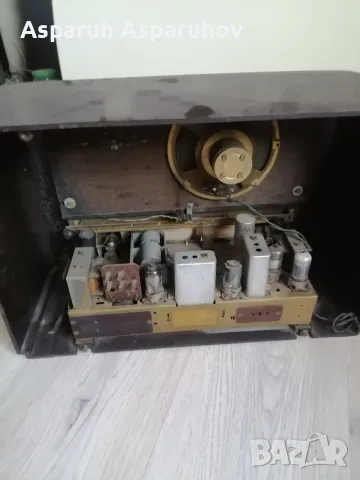 Старо лампово радио GRUNDIG TYPE 945 WX , снимка 5 - Антикварни и старинни предмети - 55970568