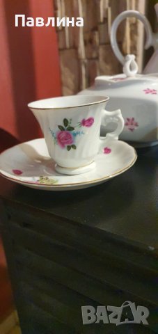 Малки порцеланови чашки, снимка 3 - Чаши - 44240373