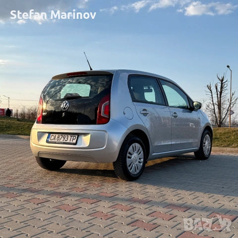 Volkswagen Move Up! 1.0 MPI 2013, снимка 2 - Автомобили и джипове - 54016607