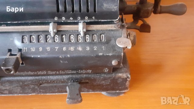 Стара немска изчислителна машина,калкулатор в стил арт декоTRIUMPHATOR, снимка 9 - Колекции - 42647807