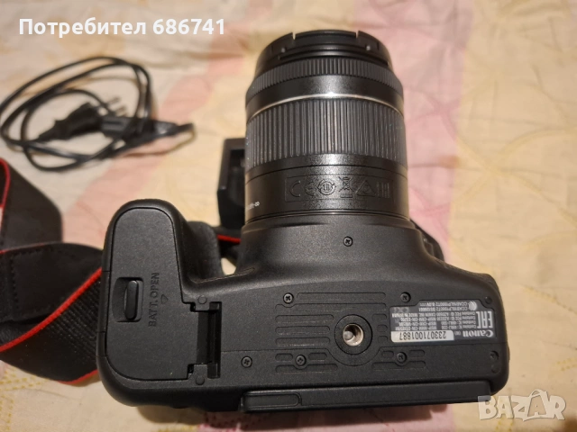 Фотоапарат Canon 2000D, снимка 4 - Фотоапарати - 54021977