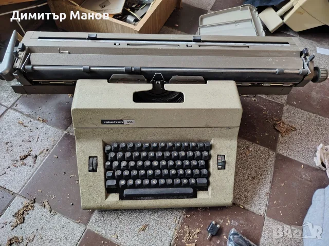 пишеща машина 24