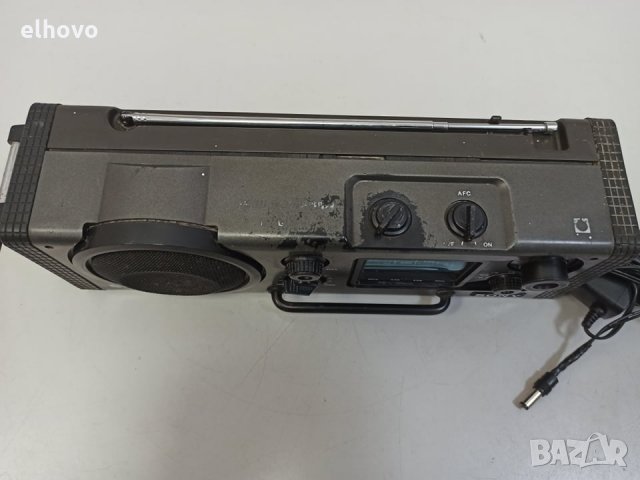 Радио Sony ICF-6000L, снимка 2 - Радиокасетофони, транзистори - 30999353