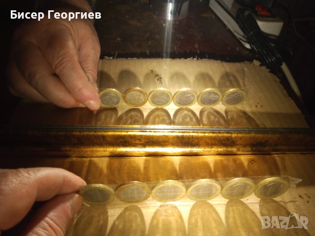 1 лв. 2002г. с обърнат реверс, снимка 2 - Нумизматика и бонистика - 52101532