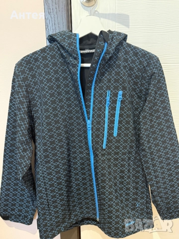 Дамско спортни яке, снимка 4 - Якета - 52943914