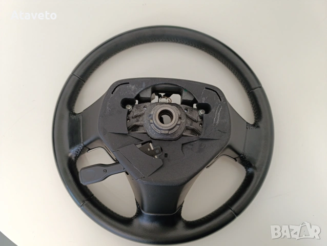 Toyota auris.corolla оригинален волан с автопилот темпомат, снимка 12 - Автомобили и джипове - 54303244