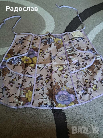 Чисто нови кухненски престилки от времето на соца