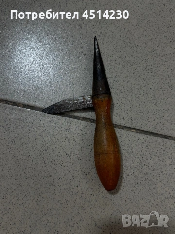 Стар сгъваем нож с дървена дръжка ретро инструмент