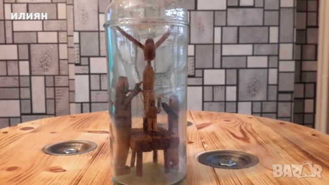 Три броя стъклени шишета със интересни фигури  30лв за брой , снимка 7 - Декорация за дома - 35115258