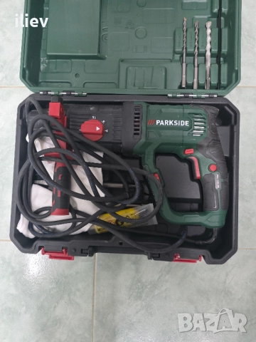 НОВ Немски Перфоратор PARKSIDE 1050W три функции, снимка 2 - Бормашини - 52942104