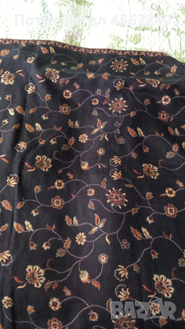 Вълнен шал с две лица, снимка 3 - Шалове - 54159489